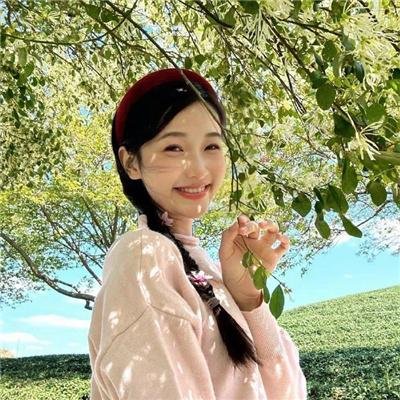 桃花绽放